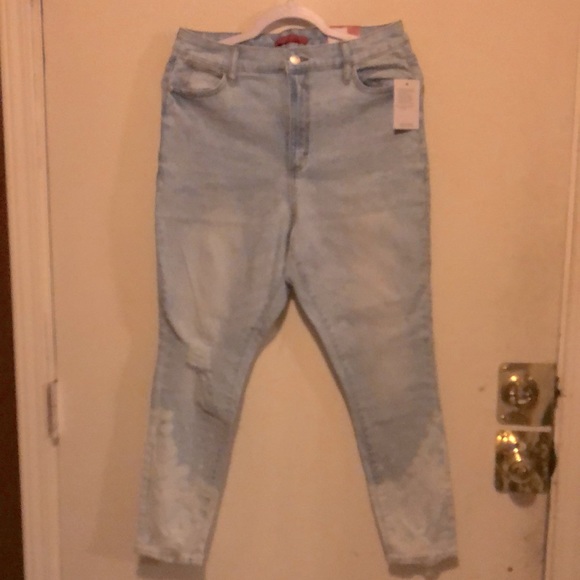 Jennifer Lopez Jeans - Picture 1 of 8